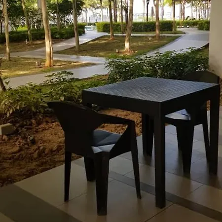 Cybersquare Soho Apartment Cyberjaya Exterior photo