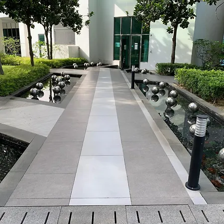 Cybersquare Soho Apartment Cyberjaya Exterior photo