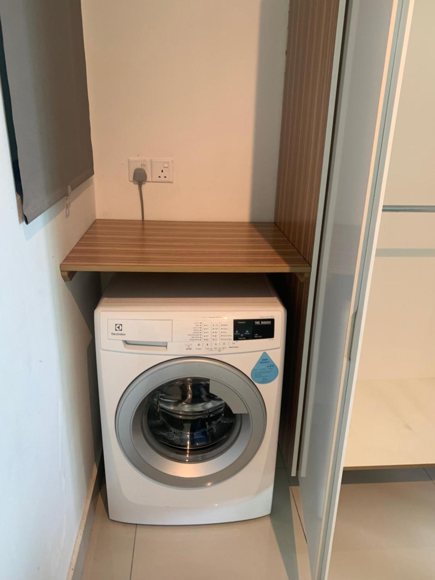 Cybersquare Soho Apartment